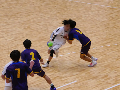 0f00a3a1d8d74ad6b43205e8afa77833