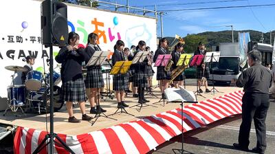 【吹奏楽部】第3回ゆうあいフェスタで演奏しました1