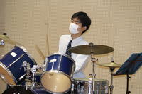 【吹奏楽部】雨を恨んで，校内で発表会2