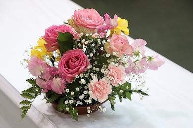 華道部　卒業式の装花を担当しました 5