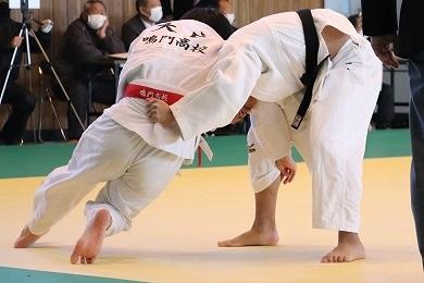 体重別柔道選手権大会に出場しました。1