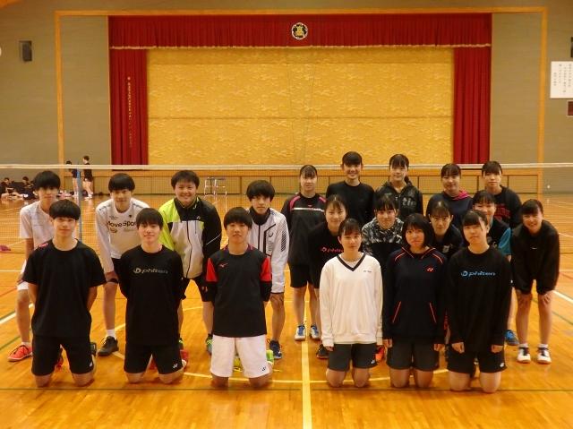 男子バドミントン部 徳島県立鳴門高等学校